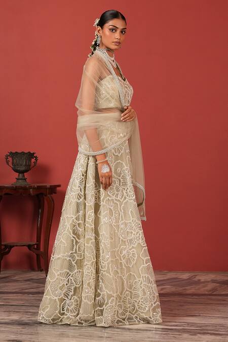 Buy_Suruchi Parakh_Green Net Embroidery Sweetheart Neck Lehenga Set 