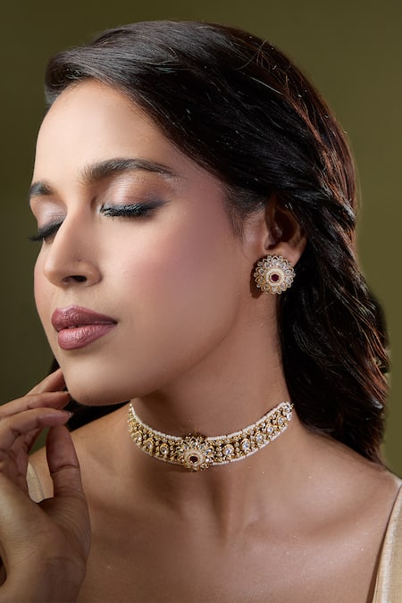 Nazaakat By Samara Singh Ruby & White Kundan Choker Necklace Set 