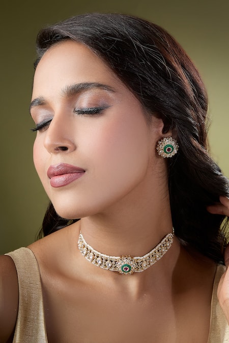 Nazaakat By Samara Singh Ruby & Green Kundan Choker Necklace Set 