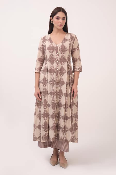 Ruchi Marodia Mendaka Digital Print Panelled Kurta Set 