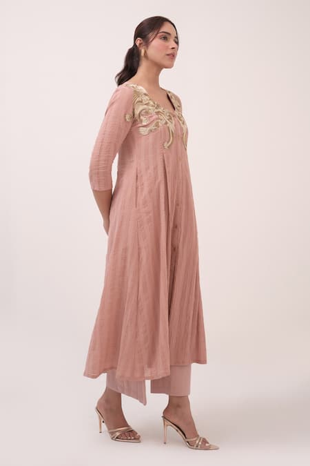 Ruchi Marodia Pink Cotton Embroidery V-neck Hand Panelled Kurta Set Online at Aza Fashions Ruchi Marodia_Pink Cotton Embroidery V-neck Hand Panelled Kurta Set _Online_at_Aza_Fashions