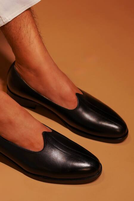 Shop Dmodot Black Almond Toe Mojaris at Aza Fashions Shop_Dmodot_Black Almond Toe Mojaris_at_Aza_Fashions