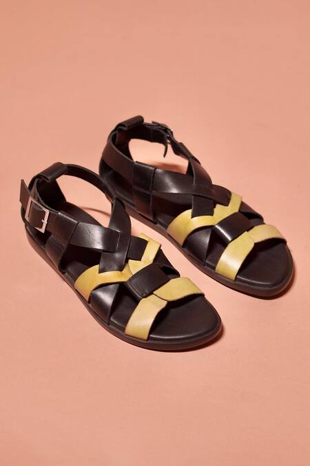 Dmodot Black Cut Work Pelle Nero Verdo Leather Sandals Online at Aza Fashions Dmodot_Black Cut Work Pelle Nero Verdo Leather Sandals _Online_at_Aza_Fashions