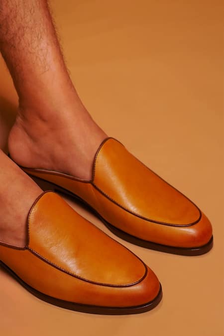 Dmodot Hand Painted Mules 