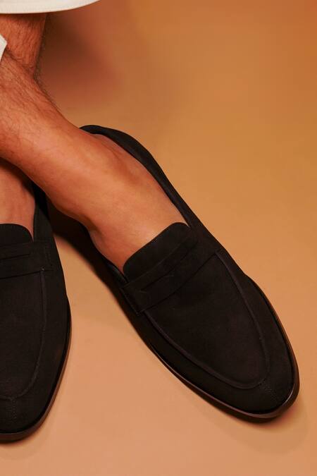 Dmodot Black Penny Loafer Shoes Online at Aza Fashions Dmodot_Black Penny Loafer Shoes _Online_at_Aza_Fashions