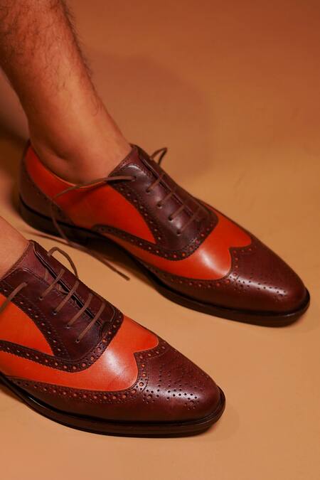 Dmodot_Brown Leather Brogue Oxfords _Online_at_Aza_Fashions