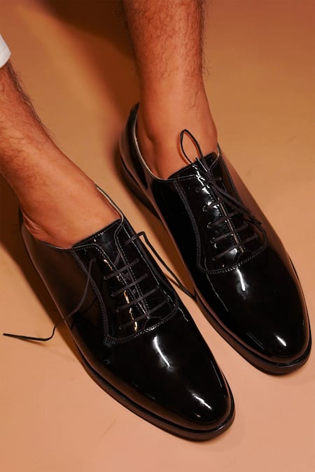 Dmodot Black Plain Handcrafted Oxfords
