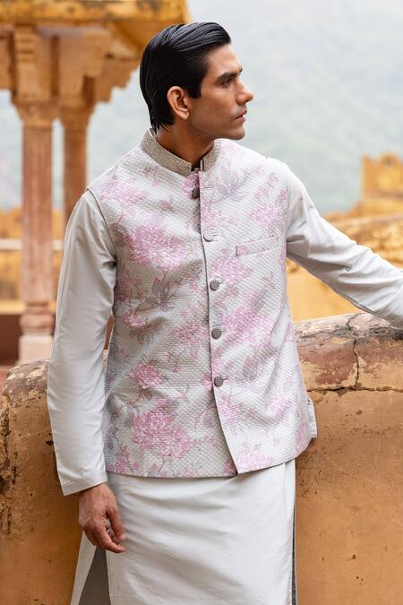 Shop_Aangan By Parul_ 8131187376281_fzwslea9ixxuir _Online_at_Aza_Fashions