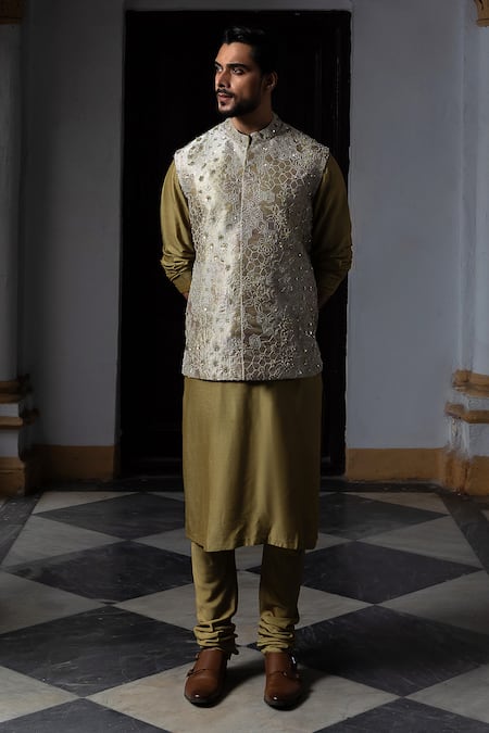 Aangan By Parul Avant Garde Embroidered Bundi & Kurta Set 