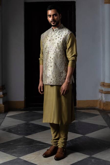 Shop_Aangan By Parul_ 8131178299542-avant-garde_t9dqvfnszb8kk5 _Online_at_Aza_Fashions