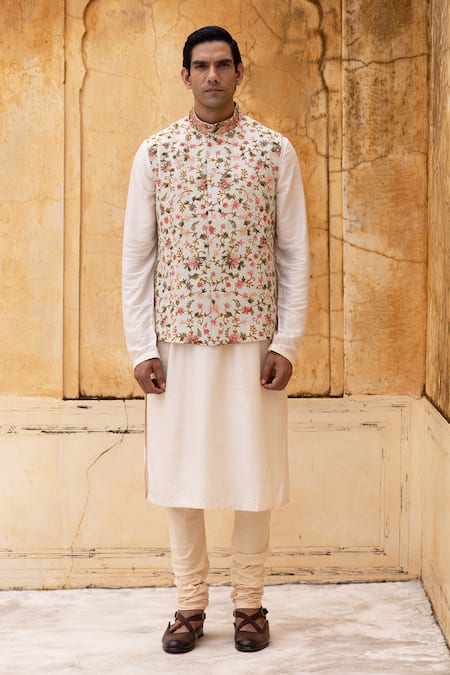 Buy_Aangan By Parul_ 8131187376282_vkkbt2ahgrhg1i _Online_at_Aza_Fashions