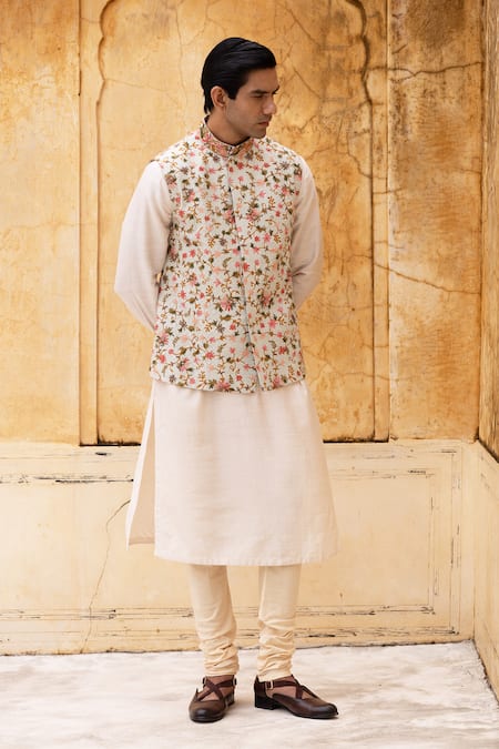 Aangan By Parul Regal Charm Dori Embroidered Bundi & Kurta Set 
