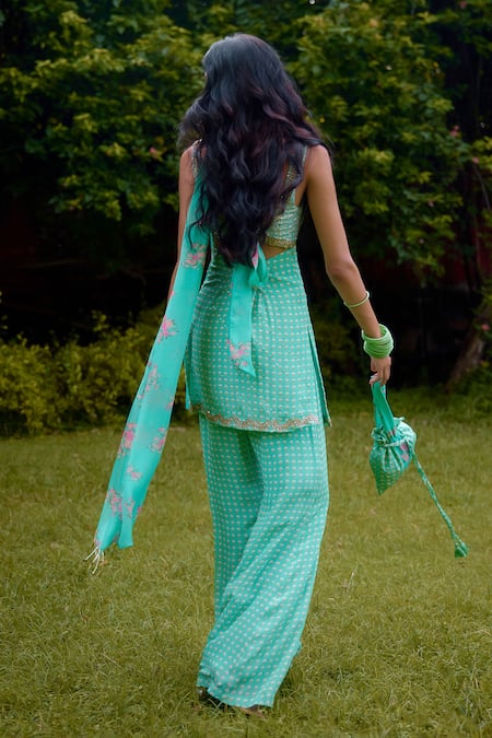 Shop Nikasha Blue Silk Embroidery Sweetheart Neck Janeman Floral Print Kurta Set at Aza Fashions Shop_Nikasha_Blue Silk Embroidery Sweetheart Neck Janeman Floral Print Kurta Set _at_Aza_Fashions