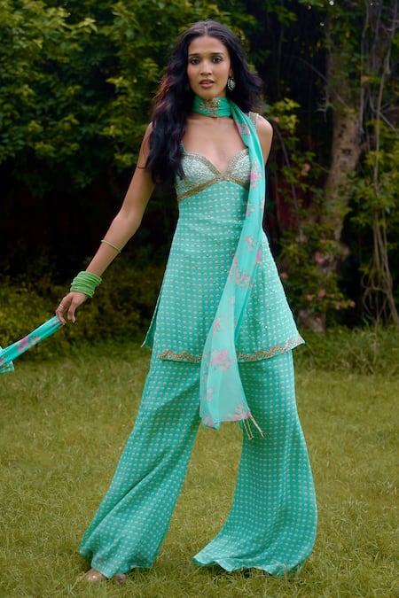Nikasha Blue Silk Embroidery Sweetheart Neck Janeman Floral Print Kurta Set 