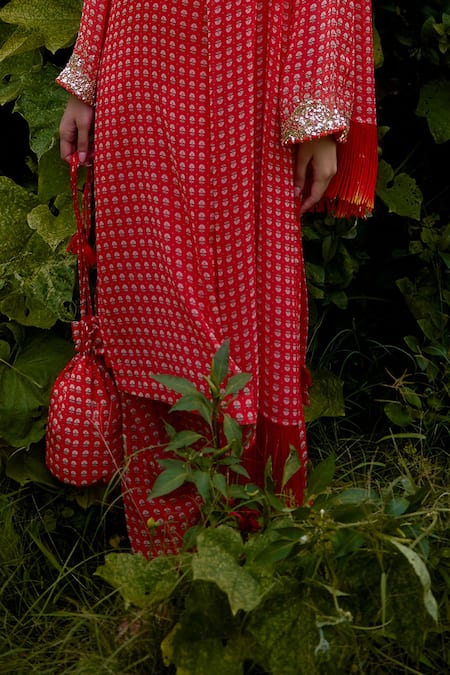 Nikasha Coral Georgette Sequins, Embroidery, Tassels Dilruba Flower Print Kurta Set Online at Aza Fashions Nikasha_Coral Georgette Sequins, Embroidery, Tassels Dilruba Flower Print Kurta Set _Online_at_Aza_Fashions