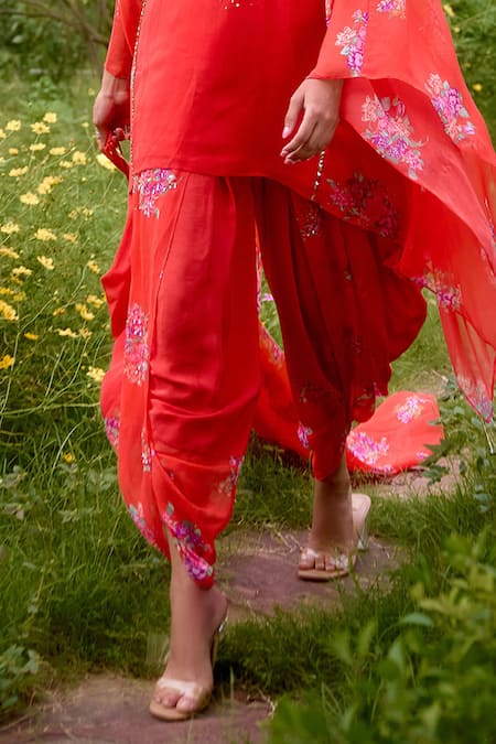 Nikasha_Red Georgette Sequins, Embroidery Round Neck Dilruba Kaftan Set _Online_at_Aza_Fashions