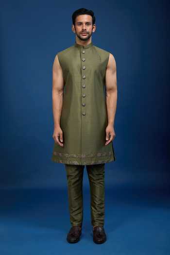 Arihant Rai Sinha_Green Silk Embroidery Butti Sherwani Set _Online_at_Aza_Fashions