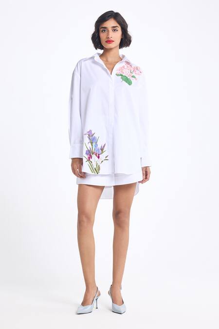 Shop_Gauri & Nainika_ Gn Rst26-06set_bsy3hjqvssdh1i _Online_at_Aza_Fashions