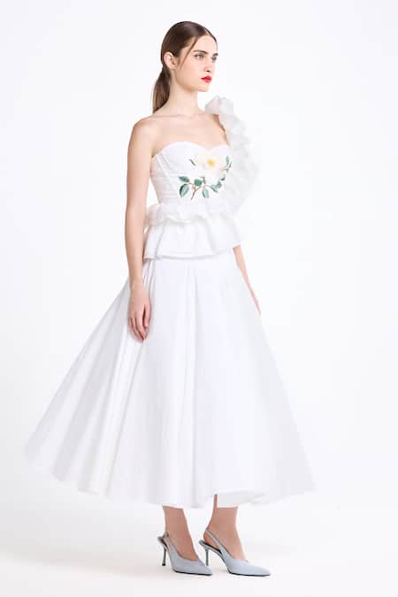 Shop_Gauri & Nainika_ Gns Rst26-07set_2157ig47u0hjhe _Online_at_Aza_Fashions