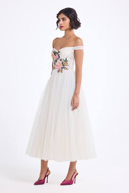 Buy_Gauri & Nainika_Ivory Tulle Embroidery Off-shoulder, Sweetheart Neck Off Draped Dress _Online_at_Aza_Fashions