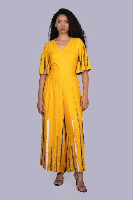 Jajobaa Contrast Embroidered Jumpsuit 