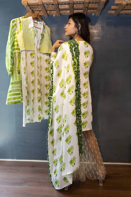 Jajobaa Floral Print Silk Kurta Set 
