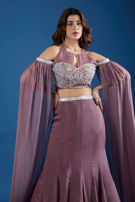 Buy_Samyukta Singhania_Pink Chinon Sequins, Embroidery Keyhole Neck Asymmetric Blouse And Skirt Set 