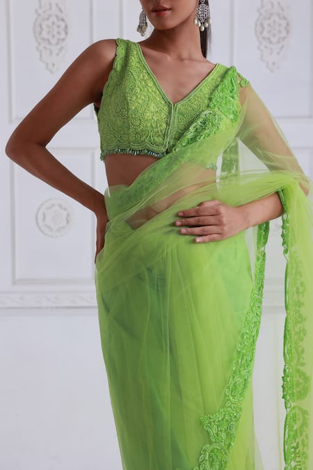 Buy_Premya By Manishii_Green Tulle, Lace Lace, Sequins V-neck Embroidered Saree With Blouse _Online_at_Aza_Fashions