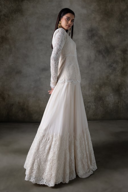Buy_Premya By Manishii_Ivory Tulle, Organza, Lace Lace, Embroidery V-neck Hand Kurta With Lehenga _Online_at_Aza_Fashions