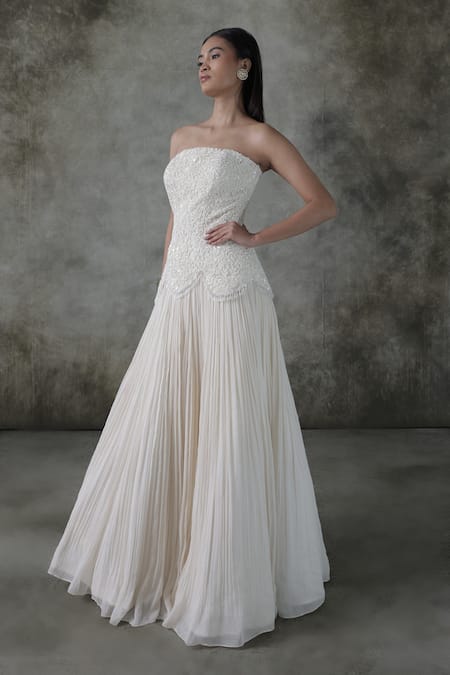 Premya By Manishii_Ivory Tulle, Georgette Embroidery Bandeau Neck Corset With Lehenga _Online_at_Aza_Fashions