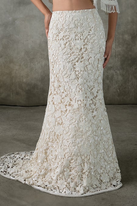 Buy_Premya By Manishii_Ivory Embroidery Open , Square Floral Jacket And Skirt Set 