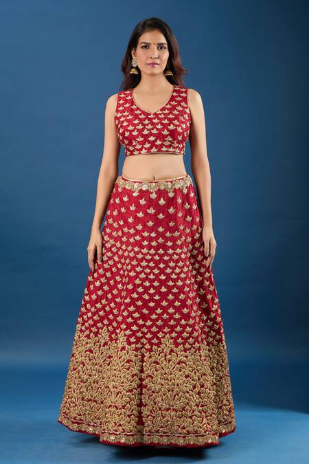 Buy_Samyukta Singhania_Maroon Silk, Net Zari, Sequins Round Neck Embroidered Lehenga Set