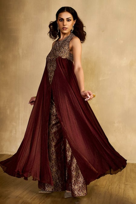 Reeti Arneja - Theklub Zardozi Embroidered Kurta With Pant 