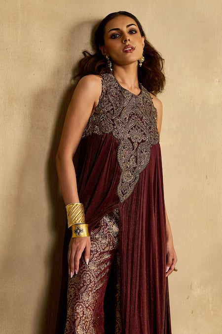 Buy_Reeti Arneja - Theklub_Maroon Handloom Cotton, Silk Embroidery, Zari Halter Zardozi Kurta With Pant _Online_at_Aza_Fashions