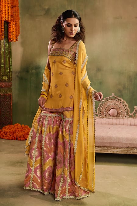 Buy_Reeti Arneja - Theklub_Yellow Chanderi Lace, Embroidery Square Neck Sunlit Chevron Sharara Set _Online_at_Aza_Fashions