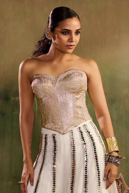 Reeti Arneja - Theklub Chamkeeli Ivory Sharara Set 