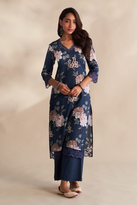 Roze Hania Printed Kurta Set 