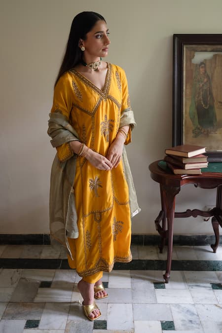 Buy Shorshe Clothing Yellow Silk Zari V-neck Shalimaar Embroidered Kurta With Pant Online at Aza Fashions Buy_Shorshe Clothing_Yellow Silk Zari V-neck Shalimaar Embroidered Kurta With Pant _Online_at_Aza_Fashions