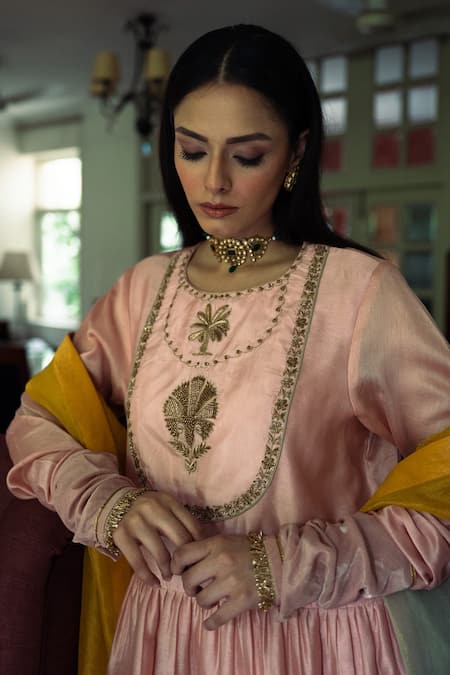 Buy Shorshe Clothing Pink Chanderi, Tissue Embroidery, Zari, Gota Patti Nur Kedia Kurta With Gharara Online at Aza Fashions Buy_Shorshe Clothing_Pink Chanderi, Tissue Embroidery, Zari, Gota Patti Nur Kedia Kurta With Gharara _Online_at_Aza_Fashions