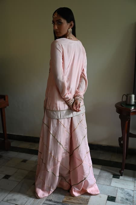 Shorshe Clothing Maala Embroidered Kurta With Gharara 