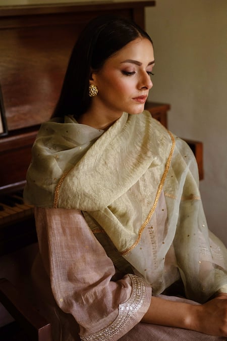 Shorshe Clothing Green Organza Gota Patti Nur Jahan Dupatta