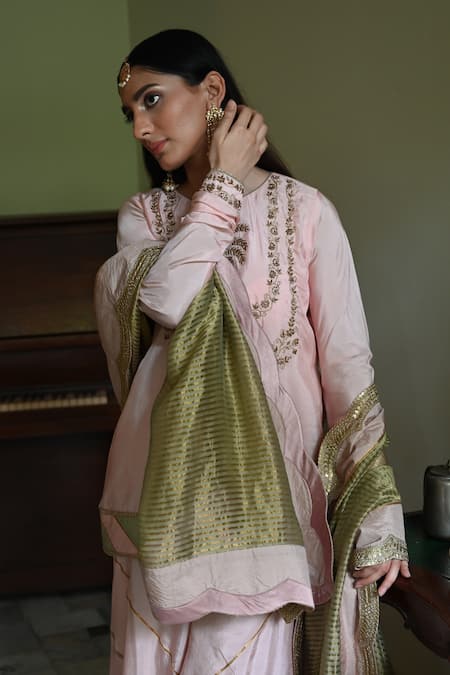 Shorshe Clothing Color Block Dupatta 