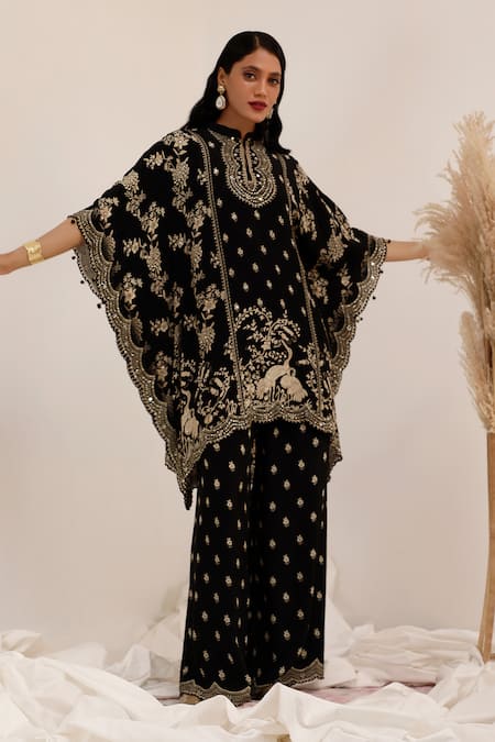 Surkh Syahi_Black Crepe Embroidery Mandarin Collar Gulshan Kaftan Set _Online_at_Aza_Fashions