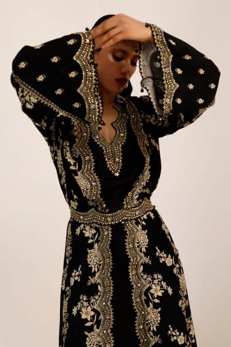 Surkh Syahi_Black Crepe Embroidery V-neck Gulshan Long Jacket Set _Online_at_Aza_Fashions
