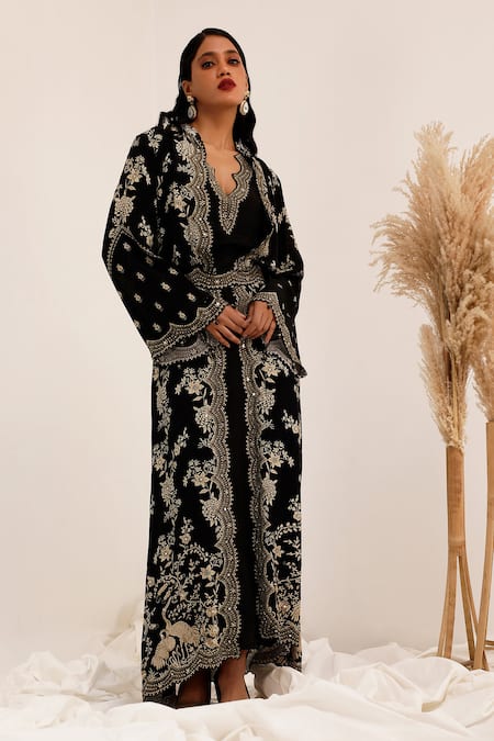 Shop_Surkh Syahi_Black Crepe Embroidery V-neck Gulshan Long Jacket Set _Online_at_Aza_Fashions