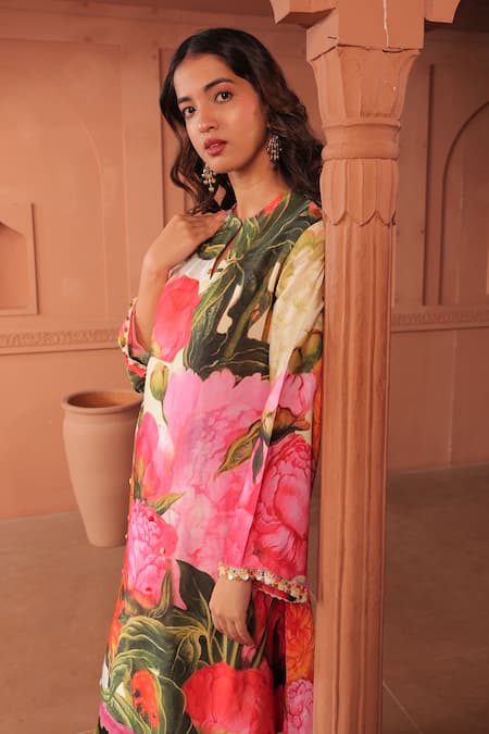 Buy_Surkh Syahi_Pink Cotton Round Neck Bageecha A-line Kurta Set _Online_at_Aza_Fashions