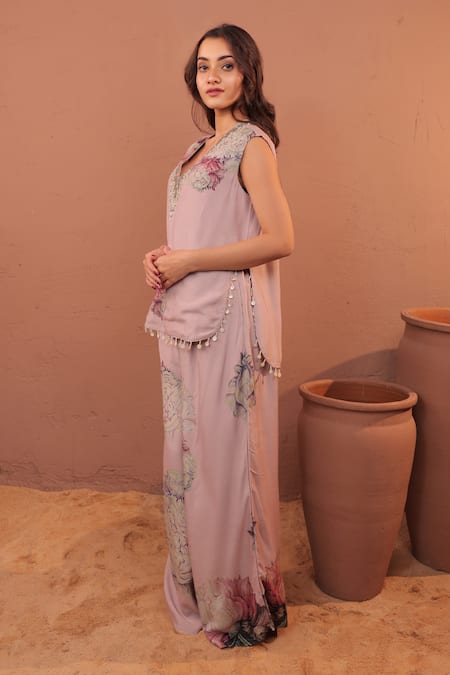 Surkh Syahi_Mauve Cotton, Muslin V-neck Carnation Crush Co-ord Pant Set _Online_at_Aza_Fashions