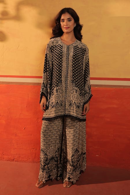 Buy_Surkh Syahi_Black Crepe Embroidery Round Neck Pandora Tunic With Pant _Online_at_Aza_Fashions