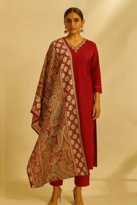 Shop_Thee Modern Roots_Red Viscose, Silk Embroidery, Sequins V-neck Printed Dupatta And Kurta Set 