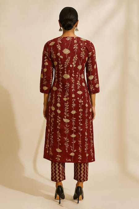 Thee Modern Roots Floral Print Kurta Set 